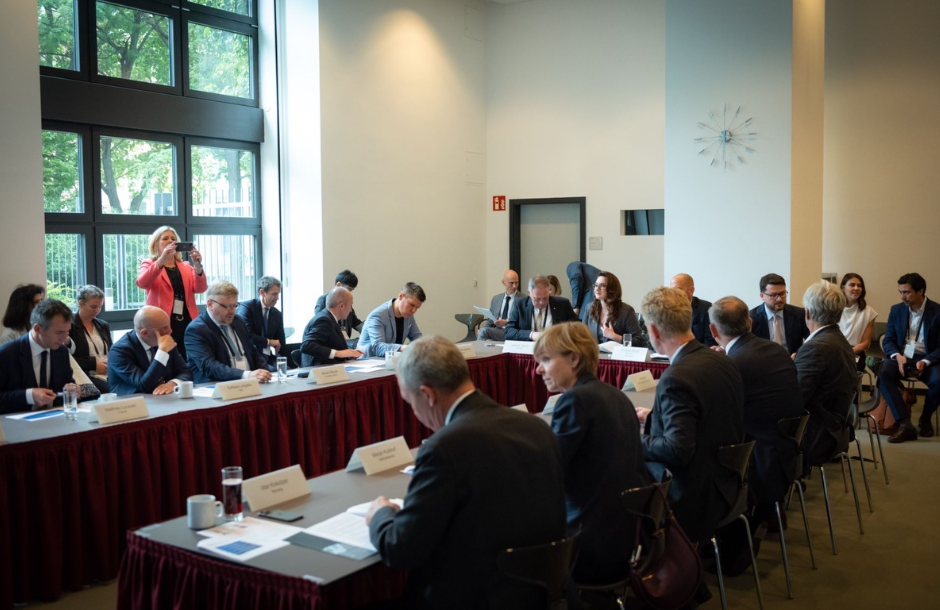 roundtable discussion